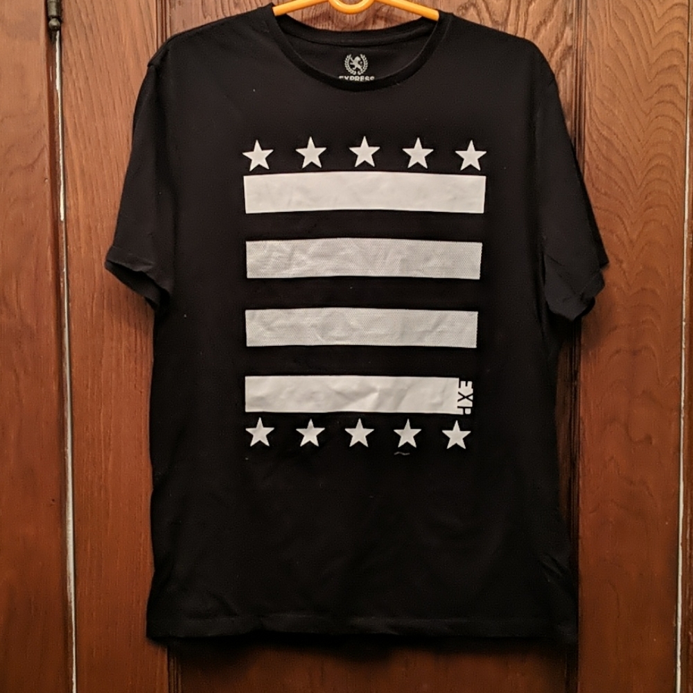 Large Men's Graphic T-shirt Express